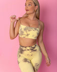 STRAPPY CROP