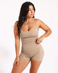 SCULPT SCRUNCH SHORTS