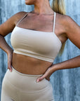 STRAPPY CROP