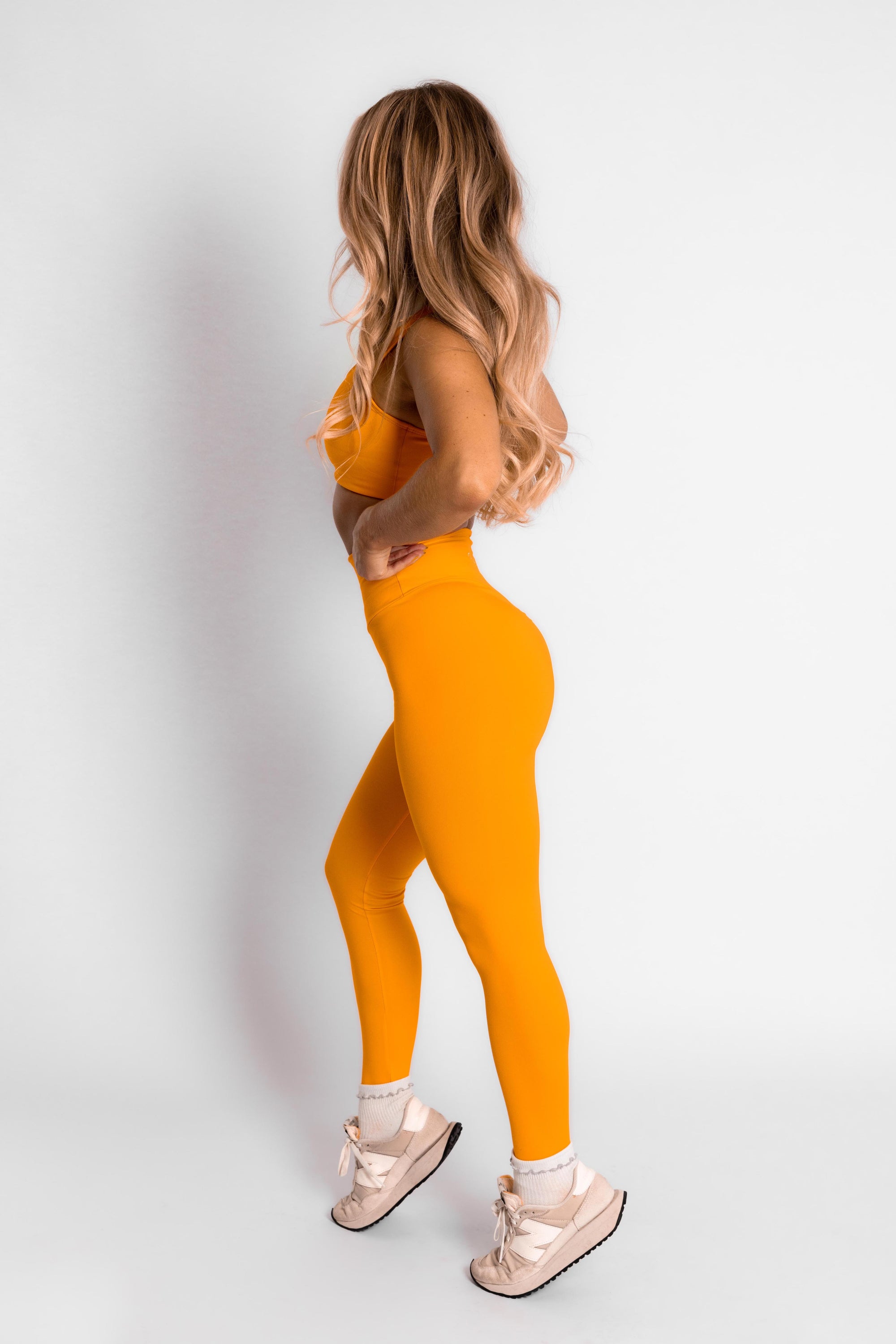 SCRUNCH LEGGINGS